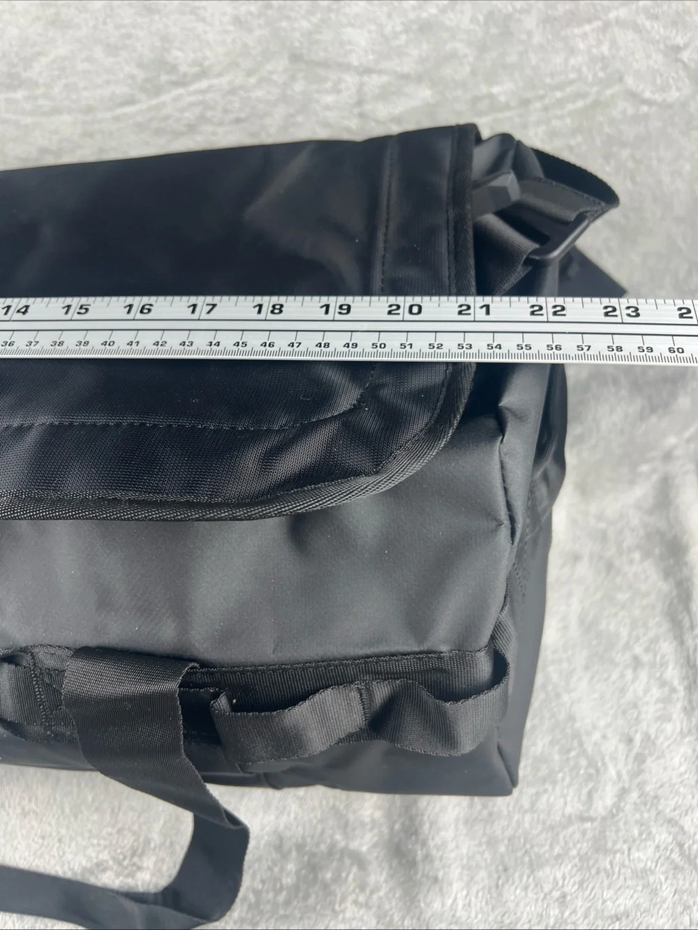 Stormtech Nautilus 35L Black Waterproof Duffel Duffle Gear Bag GBX-1S Unisex
